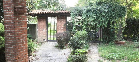 9 Schlafzimmer Haus in Albairate, Italy, Nr. 360738 5