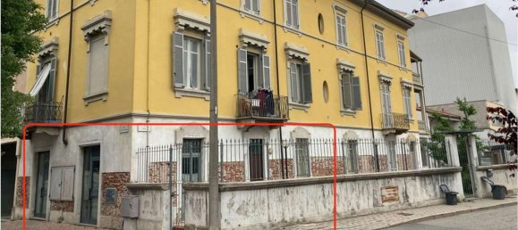 Propriété commerciale à Trino, Italy 81m² No. 50811 4