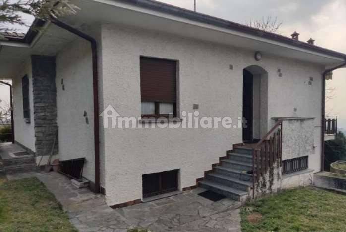 Villa T2 em Proserpio, Italy N.º 2881