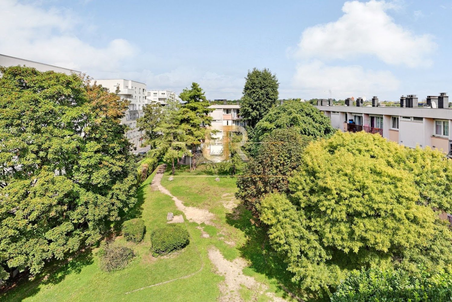 2 bedrooms Apartment in Champigny-sur-Marne, France No. 166868