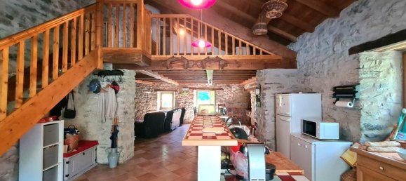 Casa de 4 dormitorios en Lacaune, France No. 38033 10