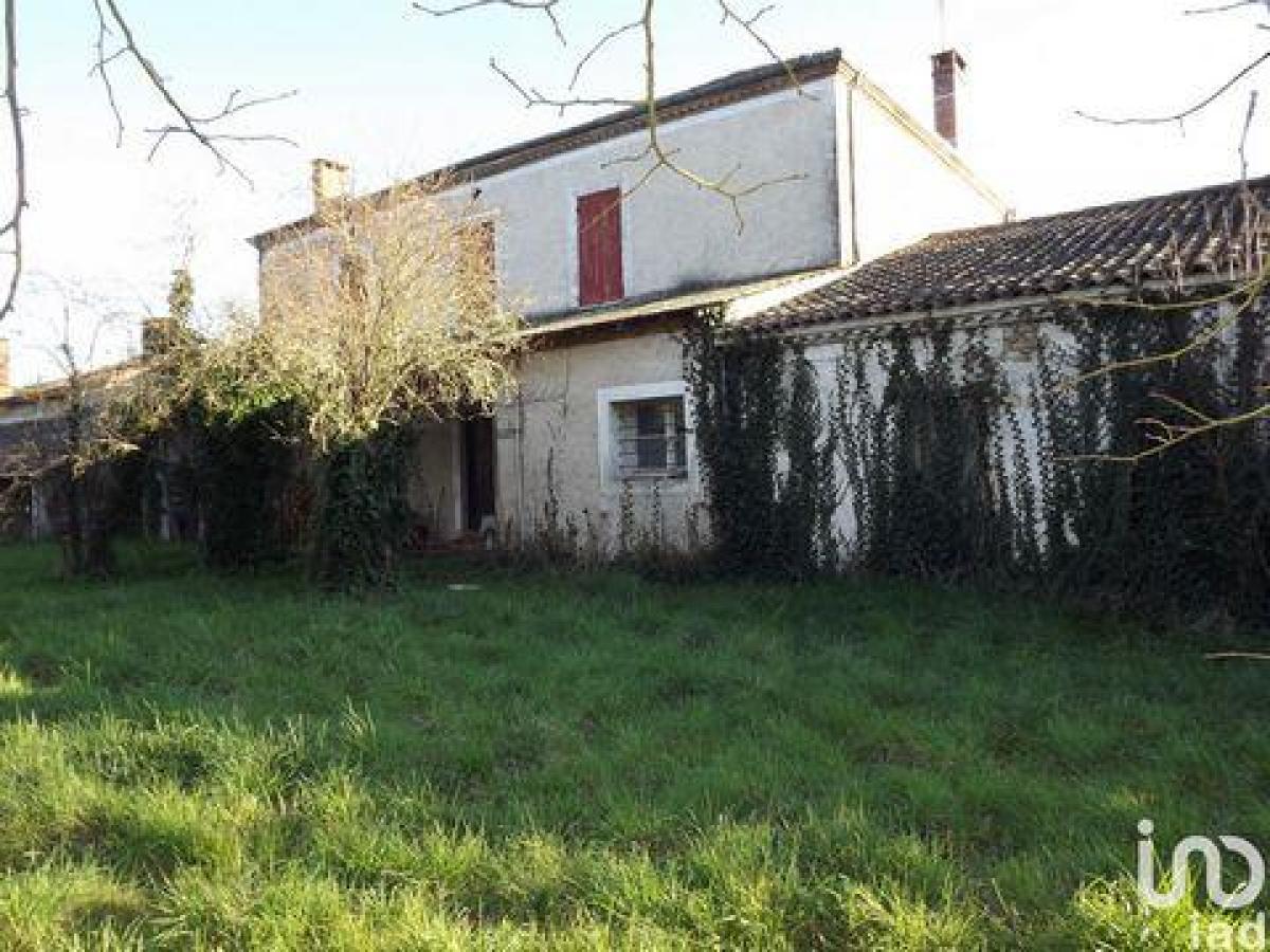 Casa de 5 dormitorios en Bazas, France No. 4100