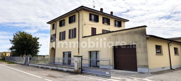 4 غرف نوم منزل في Fidenza, Italy رقم 344979 3