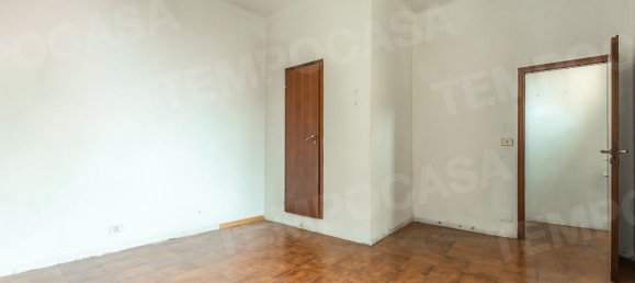 3 rooms Apartment in Bologna, Italy No. 162472 21