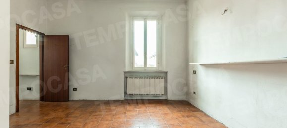 3 rooms Apartment in Bologna, Italy No. 162472 25