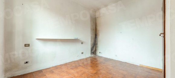 3 rooms Apartment in Bologna, Italy No. 162472 19
