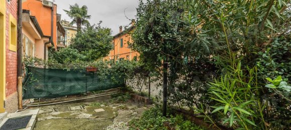 3 rooms Apartment in Bologna, Italy No. 162472 27