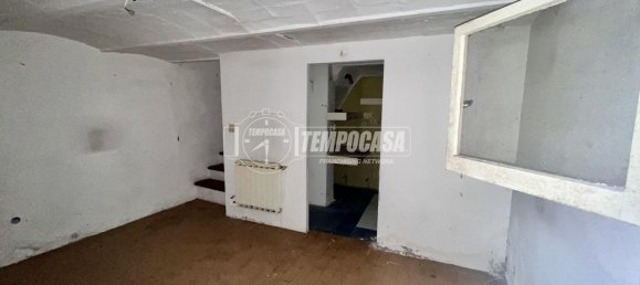 3 rooms Apartment in Bologna, Italy No. 162472 15
