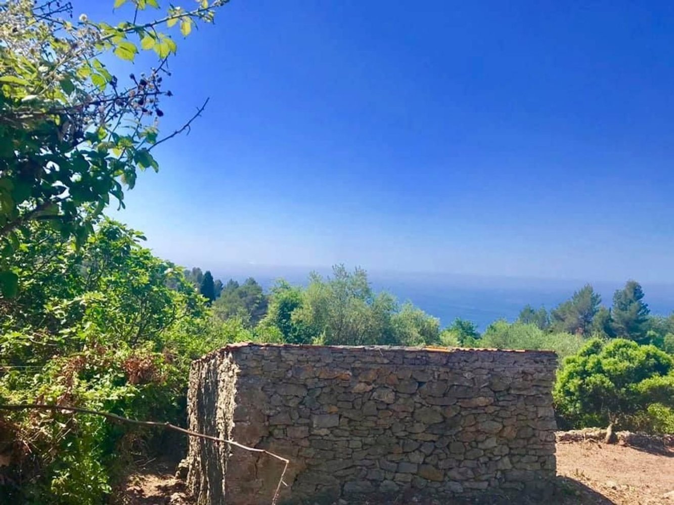 Casa de 2 habitaciónes en Ameglia, Italy No. 115591