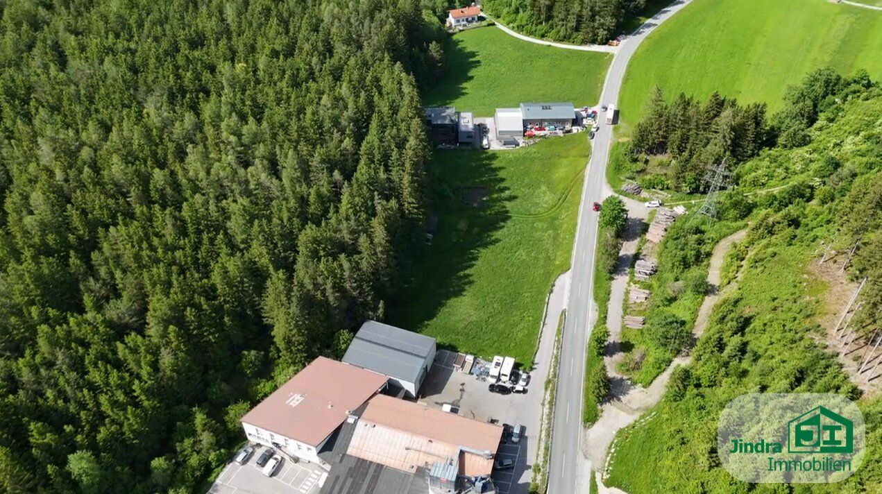 Terrain à Lans, Austria No. 129768