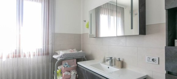 6 rooms House in Noventa di Piave, Italy No. 74746 11