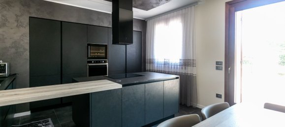 6 rooms House in Noventa di Piave, Italy No. 74746 22