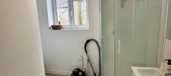 2 chambres Appartement à Orléans, France No. 90119 9