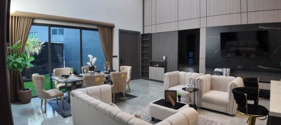 3 bedrooms House in Pattaya, Thailand No. 76031 7