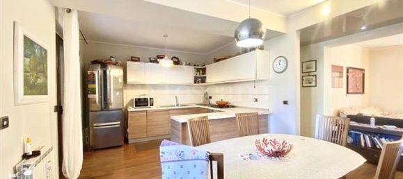 5 rooms Apartment in Messina, Italy No. 48345 20