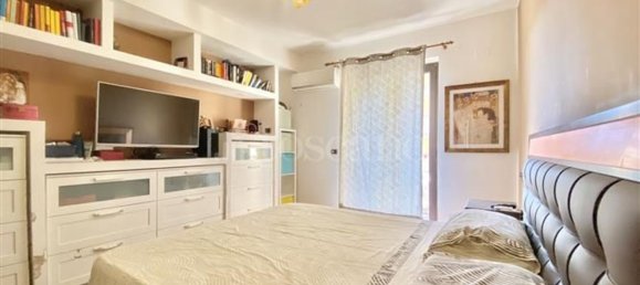 5 rooms Apartment in Messina, Italy No. 48345 29