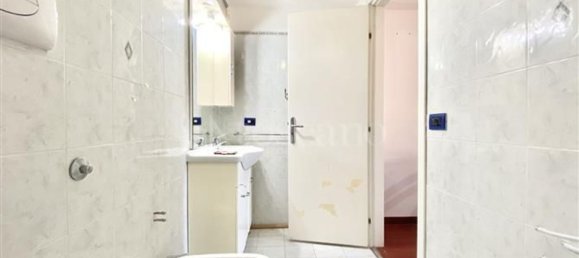 5 rooms Apartment in Messina, Italy No. 48345 46