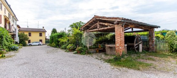 5 rooms House in Verona, Italy No. 130570 9