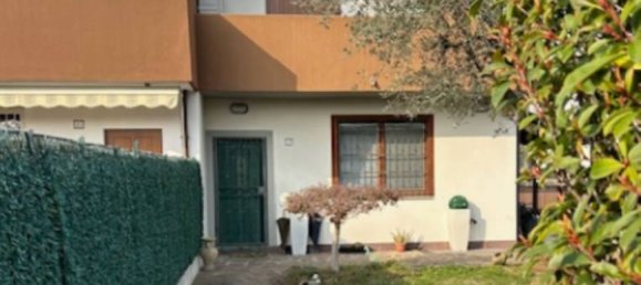 3 bedrooms Apartment in Boltiere, Italy No. 279887 4