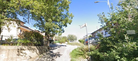 2 rooms Apartment in Cosenza, Italy No. 201667 2