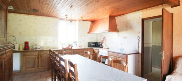 3 bedrooms House in Charente, France No. 283707 4