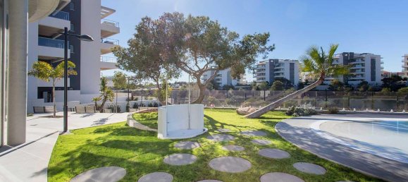 3 Schlafzimmer Wohnung in Villamartin, Spain, Nr. 7064 12