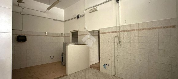 75m² Commercial property in Novi Ligure, Italy No. 106022 10