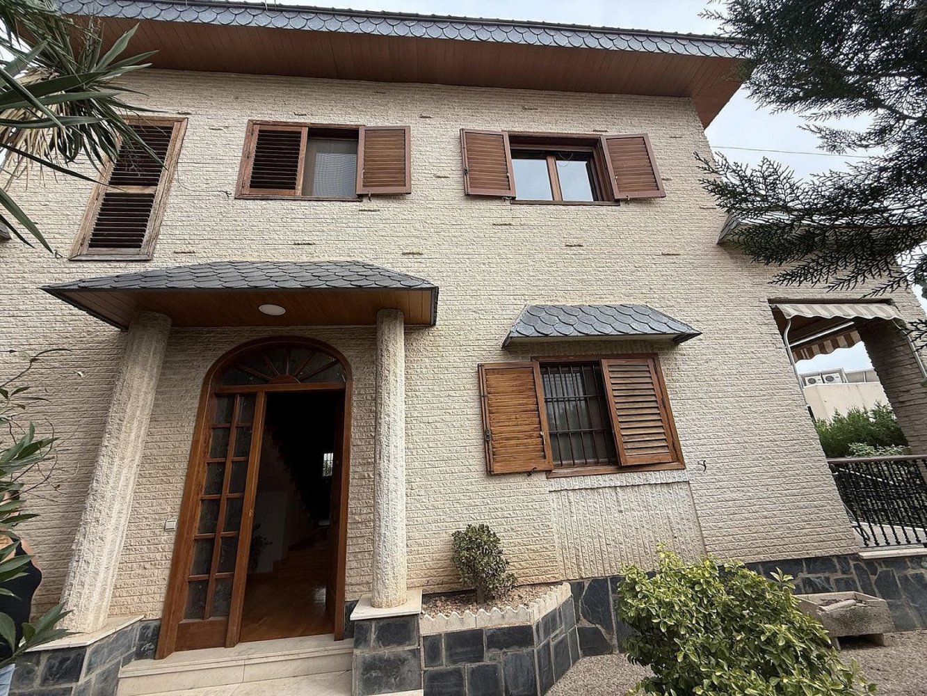 4 Schlafzimmer Haus in Elda, Spain, Nr. 148835