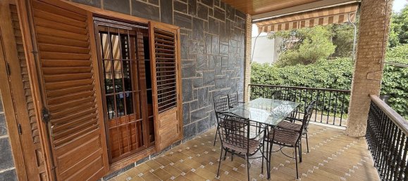 4 Schlafzimmer Haus in Elda, Spain, Nr. 148835 3