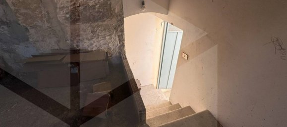 3 rooms Apartment in Barletta, Italy No. 21688 4