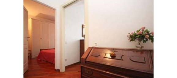 2 bedrooms Apartment in Siena, Italy No. 255098 2