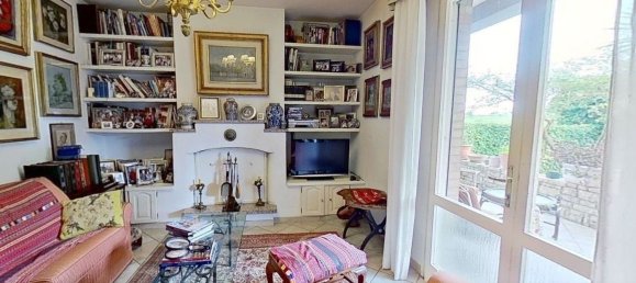 Villa de 19 dormitorios en Vecchiano, Italy No. 331677 34