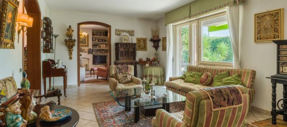 Villa de 19 dormitorios en Vecchiano, Italy No. 331677 7