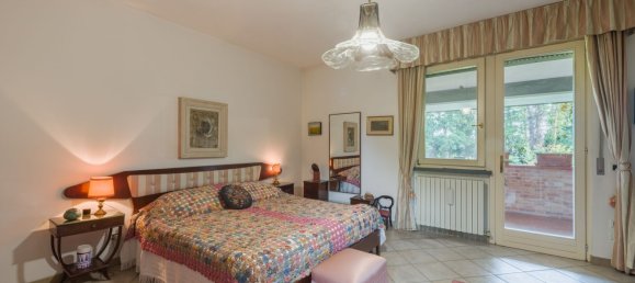 Villa de 19 dormitorios en Vecchiano, Italy No. 331677 20