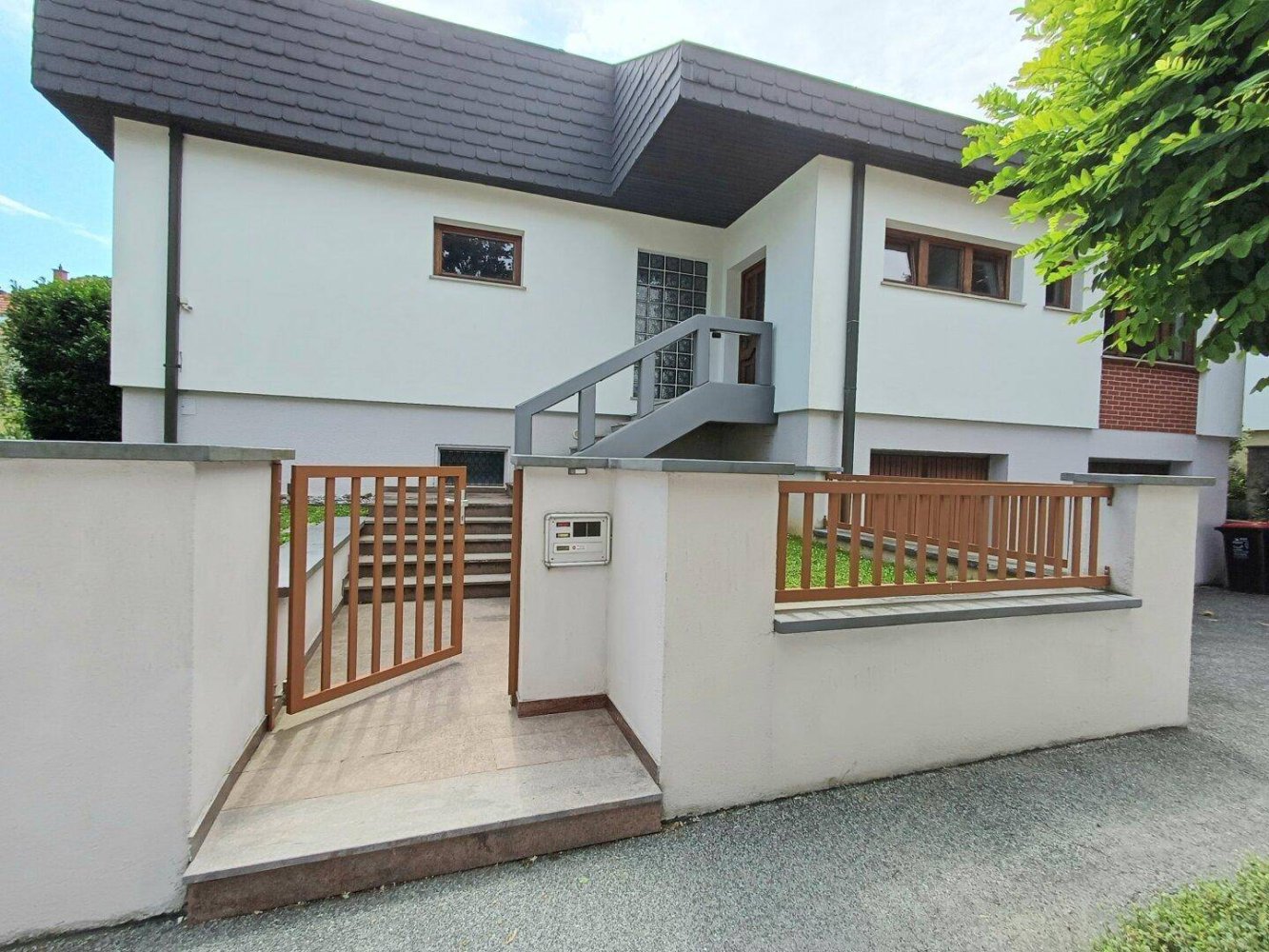 Дом с 5 комнатами в Оберварт, Австрия № 142287