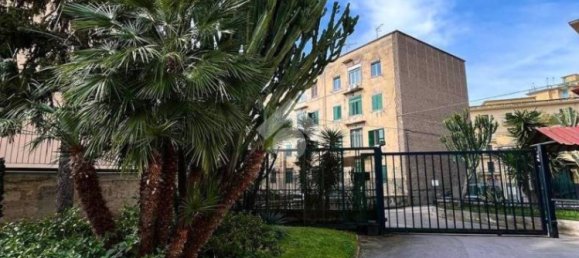 2 bedrooms Apartment in Naples, Italy No. 175944 23