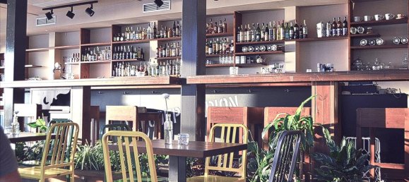 340m² Property in Loutraki, Greece No. 4723 7