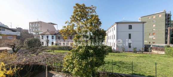 Villa T5 em Gallarate, Italy N.º 13283 20