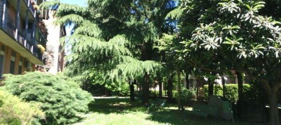 2 bedrooms Apartment in Milan, Italy No. 364201 7