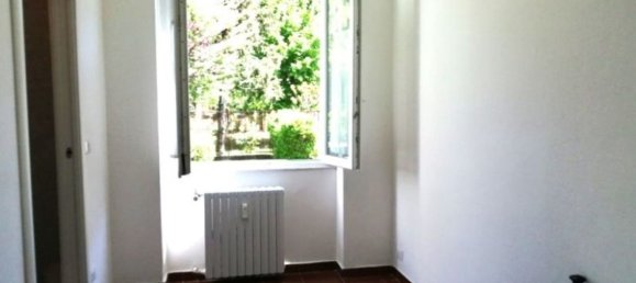 2 bedrooms Apartment in Milan, Italy No. 364201 4
