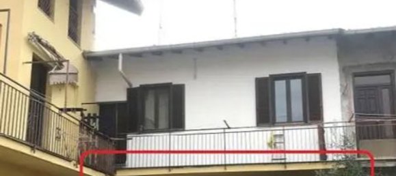 4 rooms Apartment in Busto Arsizio, Italy No. 1632 9