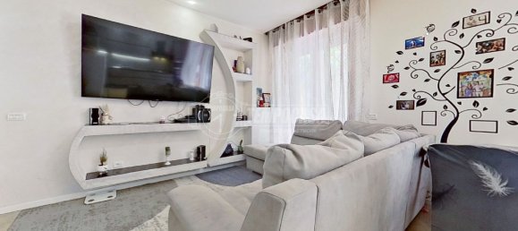 Квартира с 3 спальнями в Сальсомаджоре Терме, Италия № 147489 9