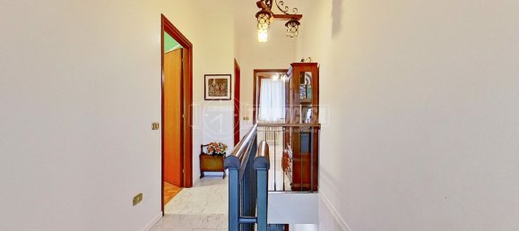 Квартира с 3 спальнями в Сальсомаджоре Терме, Италия № 147489 8