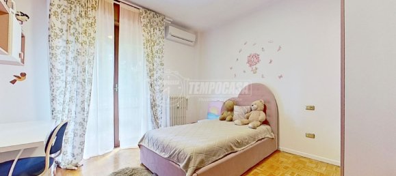 Квартира с 3 спальнями в Сальсомаджоре Терме, Италия № 147489 21