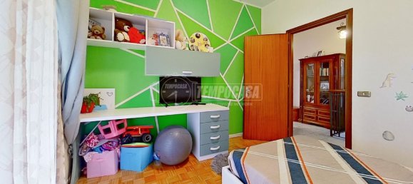 Квартира с 3 спальнями в Сальсомаджоре Терме, Италия № 147489 18