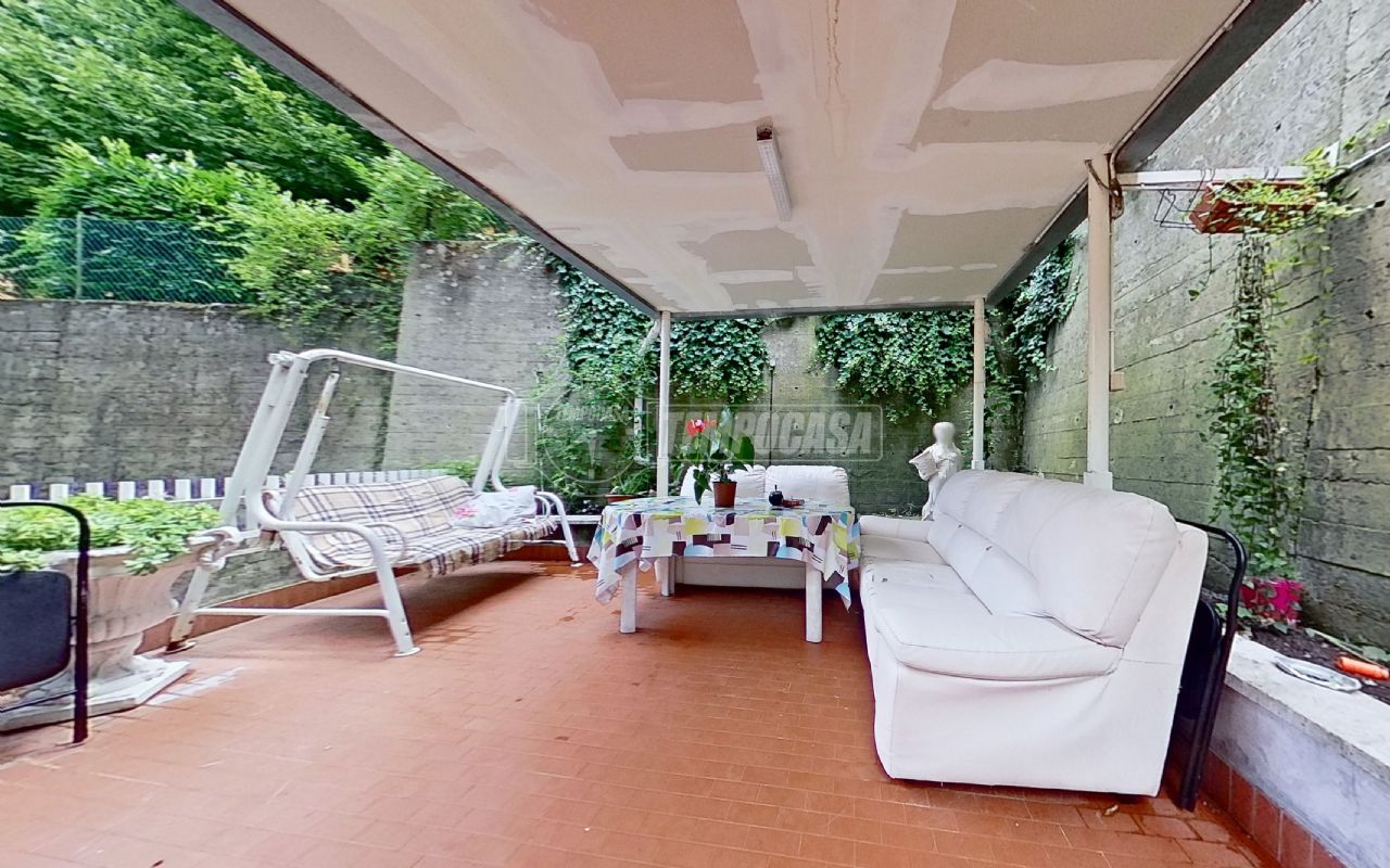 Квартира с 3 спальнями в Сальсомаджоре Терме, Италия № 147489