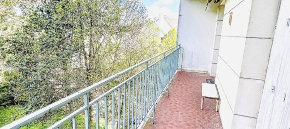 Apartamento de 2 dormitorios en Tours, France No. 227582 11