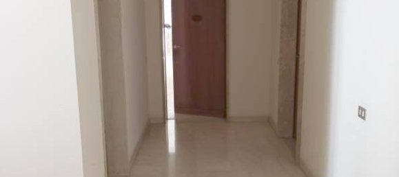 6 bedrooms Apartment in Varese, Italy No. 5460 16