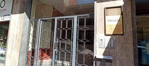 6 bedrooms Apartment in Varese, Italy No. 5460 11