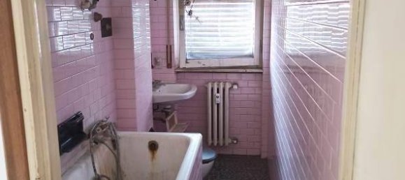 6 bedrooms Apartment in Varese, Italy No. 5460 22